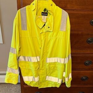 Bulwark FR High-Visibility Yellow Jacket